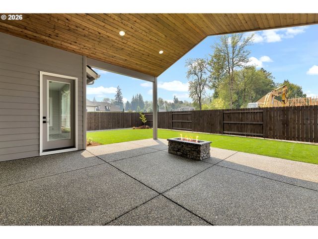 16029 Ne 180TH St, Brush Prairie, WA 98606
