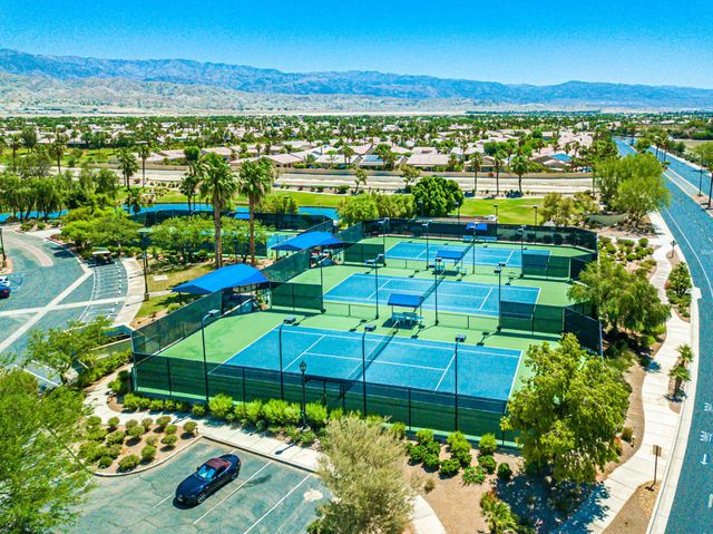 39228 Calle Negrete, Indio, CA 92203