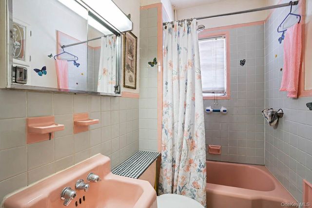 122-15 23rd Avenue, College Point, NY 11356