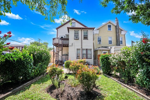 122-15 23rd Avenue, College Point, NY 11356