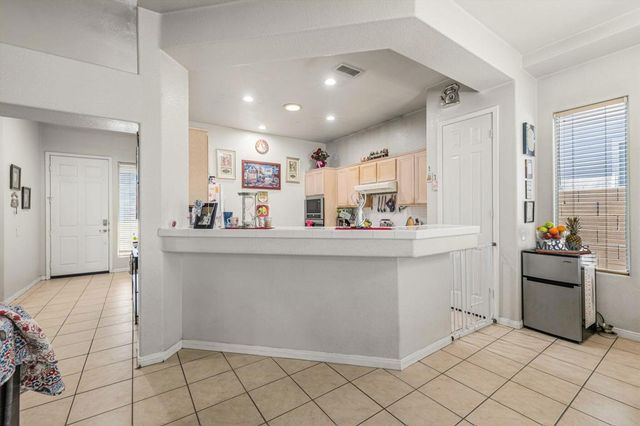 69622 Willow Lane, Cathedral City, CA 92234