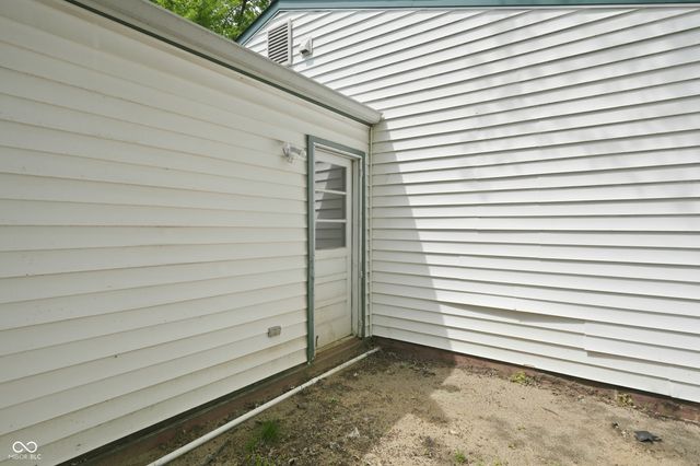 5179 Laredo Street, Indianapolis, IN 46237