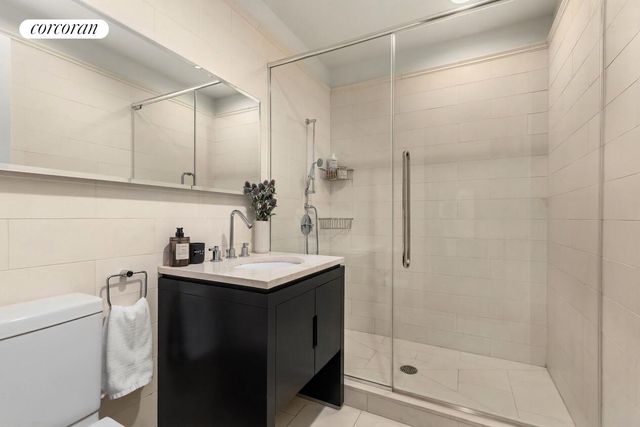 225 5TH Avenue PHB, New York City, NY 10010