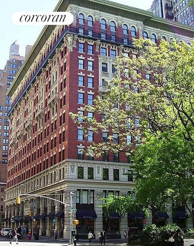 225 5TH Avenue PHB, New York City, NY 10010