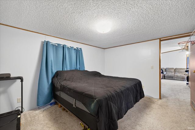 745 Vinegar Hill Road, Bedford, IN 47421