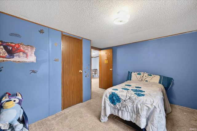 745 Vinegar Hill Road, Bedford, IN 47421