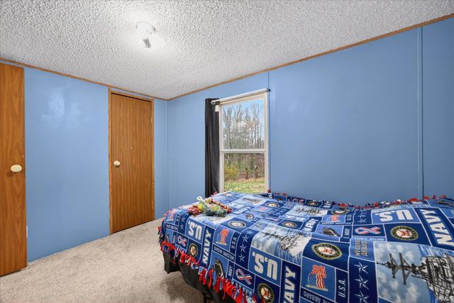 745 Vinegar Hill Road, Bedford, IN 47421