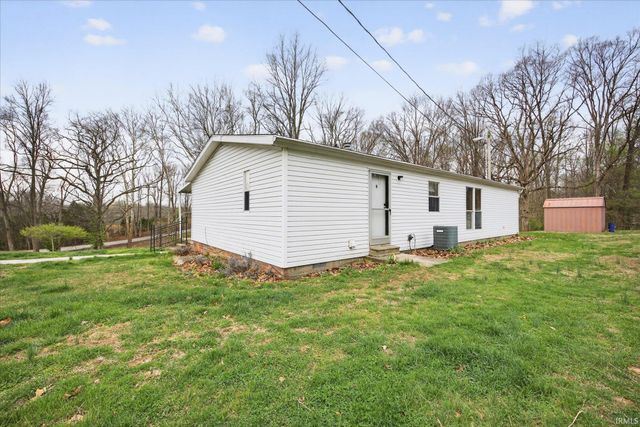 745 Vinegar Hill Road, Bedford, IN 47421