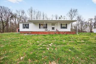 745 Vinegar Hill Road, Bedford, IN 47421