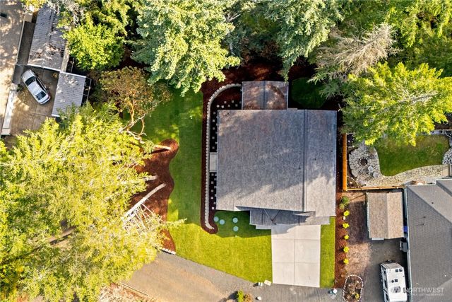 31 E Rhododendron Court, Union, WA 98592