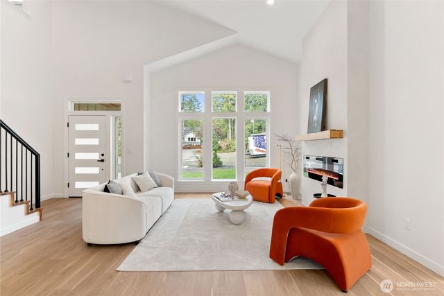 31 E Rhododendron Court, Union, WA 98592