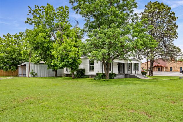 741 N Anglin Street, Cleburne, TX 76033