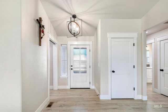 1836 Gage Ave., Twin Falls, ID 83301