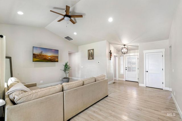 1836 Gage Ave., Twin Falls, ID 83301