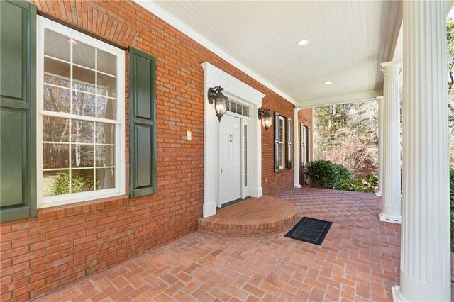 8467 Hearn Road, Chattahoochee Hills, GA 30268