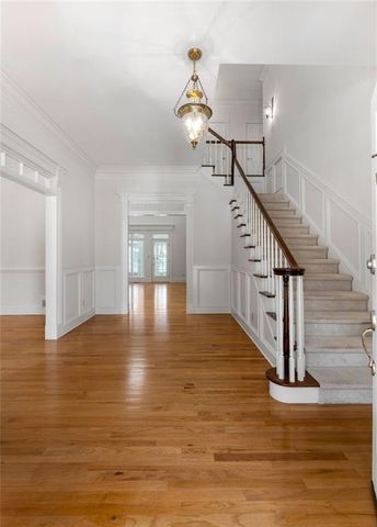 8467 Hearn Road, Chattahoochee Hills, GA 30268