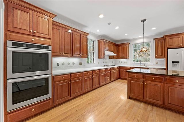 8467 Hearn Road, Chattahoochee Hills, GA 30268