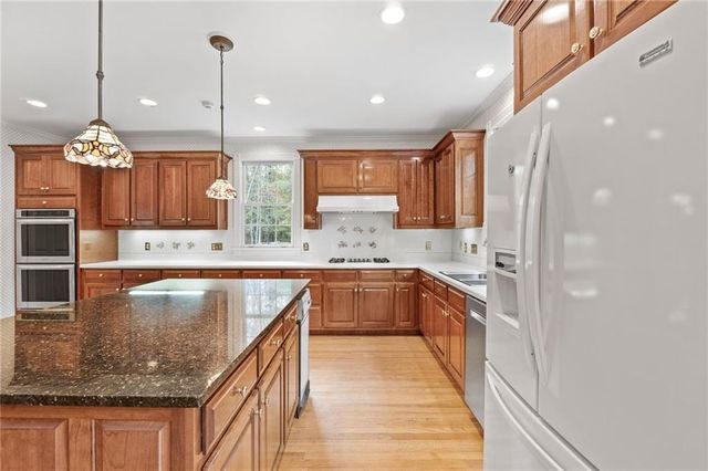 8467 Hearn Road, Chattahoochee Hills, GA 30268