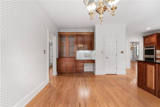 8467 Hearn Road, Chattahoochee Hills, GA 30268