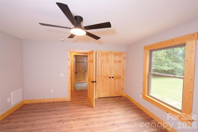 616 Twinbrook Lane, Maggie Valley, NC 28751