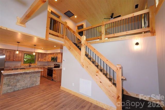 616 Twinbrook Lane, Maggie Valley, NC 28751