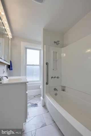 657 W ORANGE ST, Lancaster, PA 17603