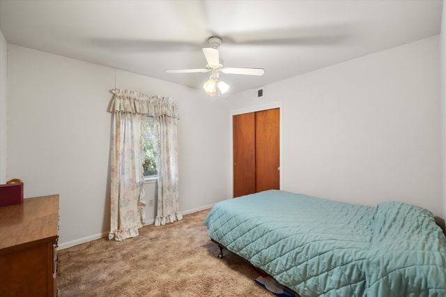 812 N Wright Avenue, Kerens, TX 75144