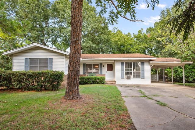 812 N Wright Avenue, Kerens, TX 75144