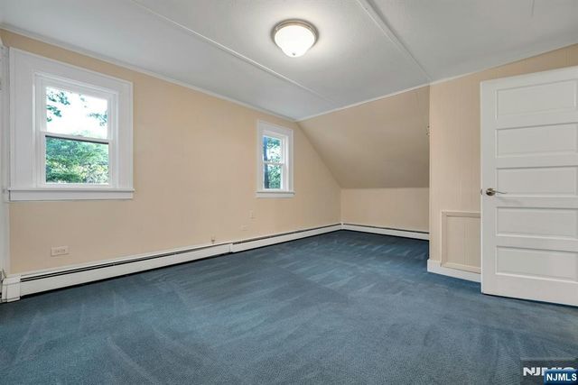 288 Van Dien Avenue D, Ridgewood, NJ 07450