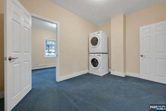 288 Van Dien Avenue D, Ridgewood, NJ 07450