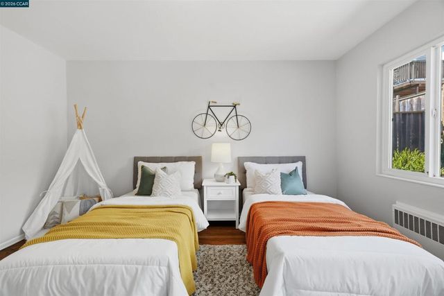 961 Arlington Avenue, Berkeley, CA 94707