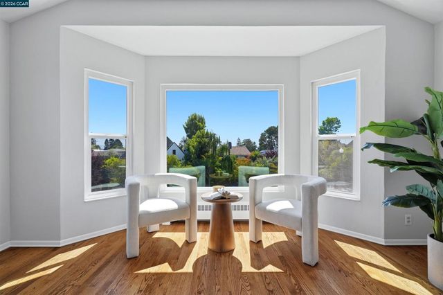 961 Arlington Avenue, Berkeley, CA 94707