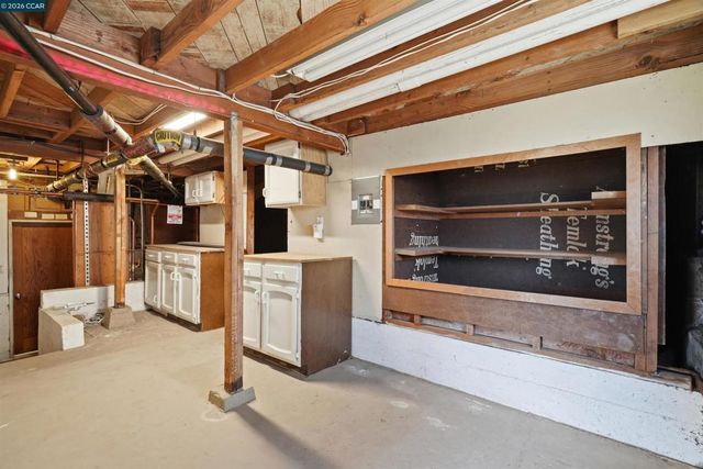 961 Arlington Avenue, Berkeley, CA 94707