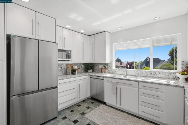 961 Arlington Avenue, Berkeley, CA 94707