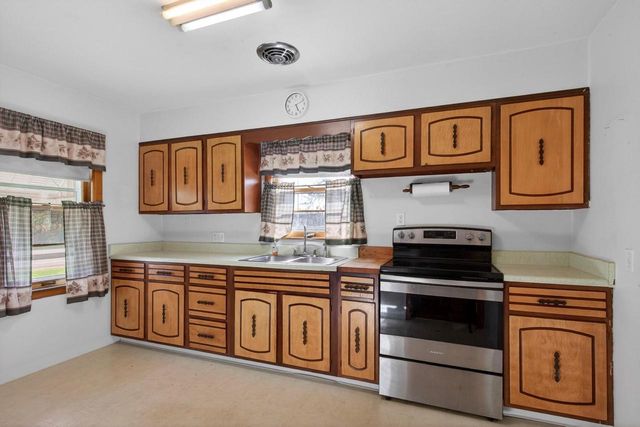 4730 10TH STREET SOUTH, Wisconsin Rapids, WI 54494