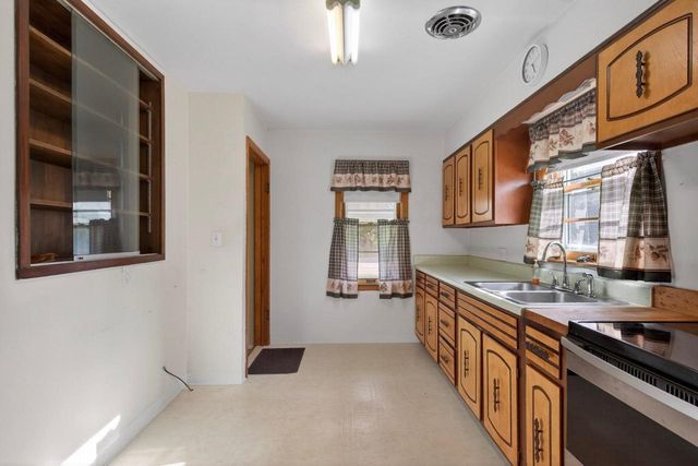 4730 10TH STREET SOUTH, Wisconsin Rapids, WI 54494