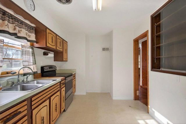 4730 10TH STREET SOUTH, Wisconsin Rapids, WI 54494