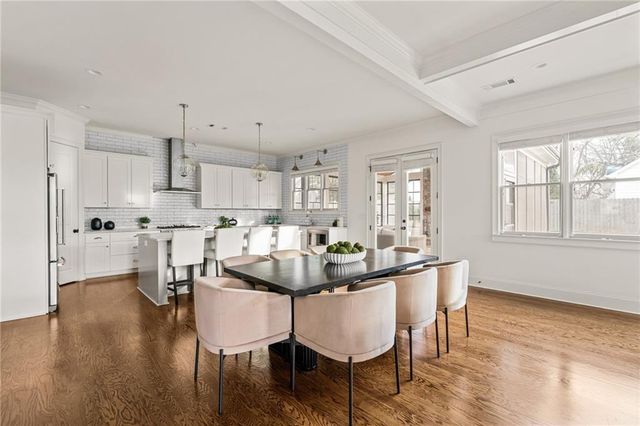 1979 Dunwoody NE Street, Atlanta, GA 30317