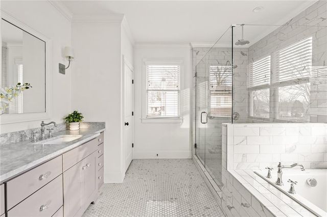 1979 Dunwoody NE Street, Atlanta, GA 30317