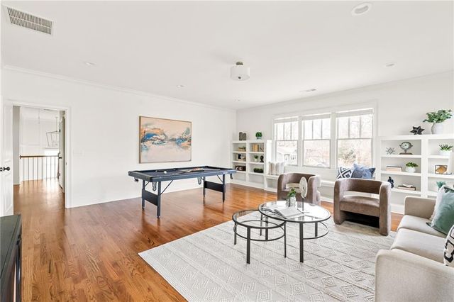 1979 Dunwoody NE Street, Atlanta, GA 30317