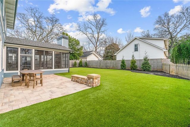 1979 Dunwoody NE Street, Atlanta, GA 30317