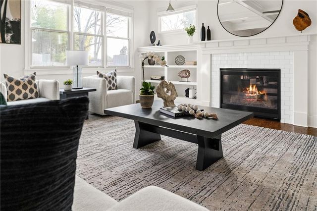 1979 Dunwoody NE Street, Atlanta, GA 30317