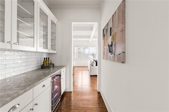 1979 Dunwoody NE Street, Atlanta, GA 30317