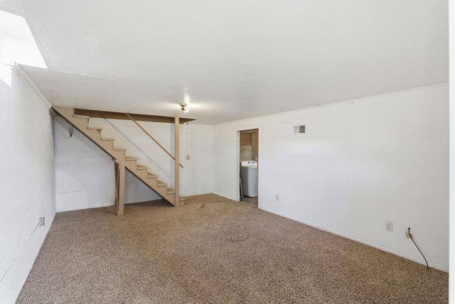 2019 W 24th St N, Wichita, KS 67204