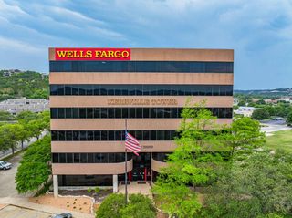 222 #435 S Sidney Baker, Kerrville, TX 78028