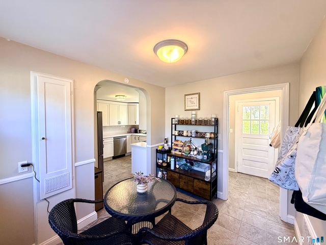 7 Taylor Drive, Norwich, CT 06360