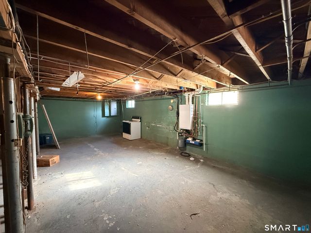 7 Taylor Drive, Norwich, CT 06360