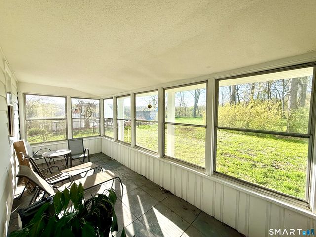 7 Taylor Drive, Norwich, CT 06360
