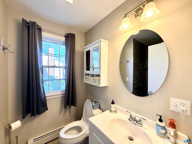 7 Taylor Drive, Norwich, CT 06360