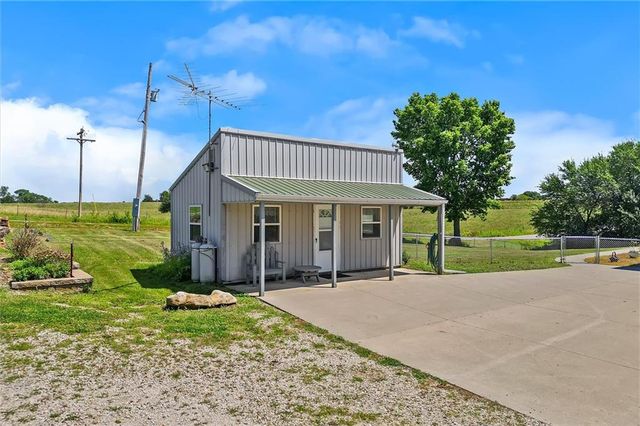 39803 K Highway, Richmond, MO 64085